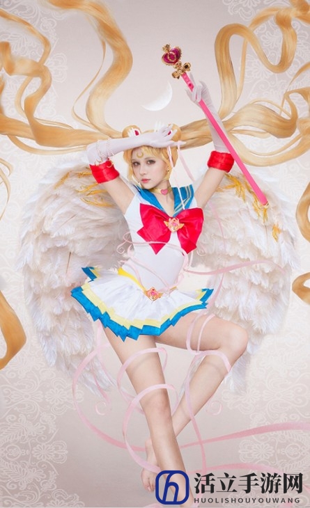 美国妹Cos《美少女战士》水冰月 颜值高画面唯美