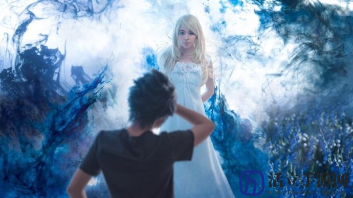《最终幻想15》露娜和诺克提斯Cos 演绎唯美爱情