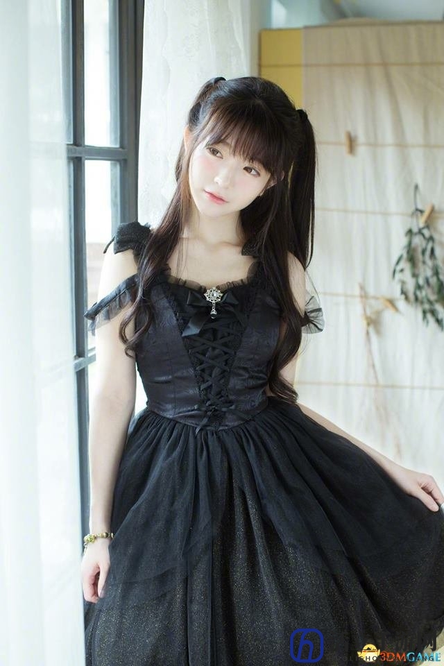 韩国第一美少女Yurisa美照 暗黑风格的哥特式萝莉