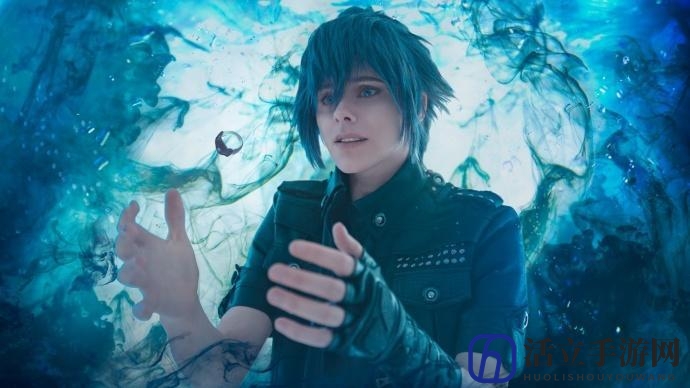 《最终幻想15》露娜和诺克提斯Cos 演绎唯美爱情