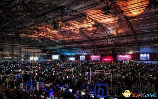 世界最大网吧：20000+台电脑！集体开黑场面壮观